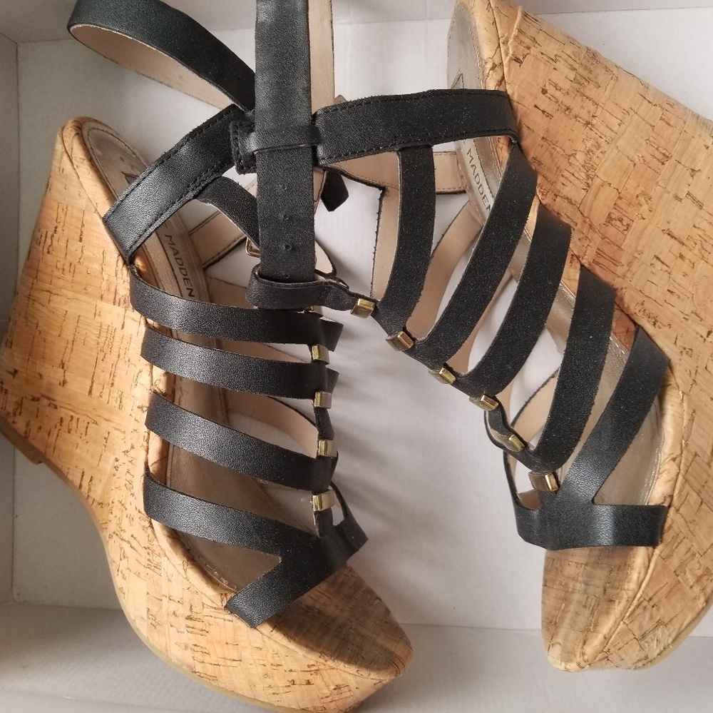 Steve Madden wedges